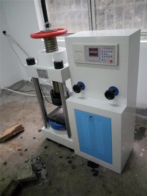 數顯液壓式壓力試驗機(圖1)